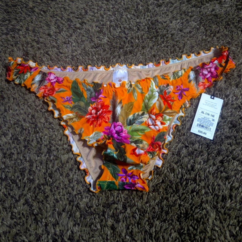 New Bikini Bottoms Size X-large